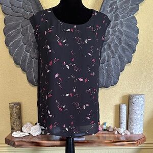 Reitmans Floral Black Top